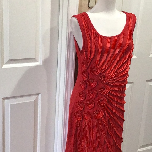 Lauren Mitchell’s Red Dress - Picture 6 of 6